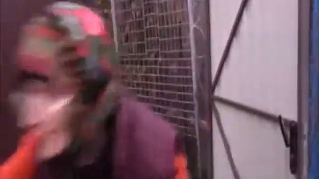 Владимир Минеев песня-Робкий жених(использованы кадры из фильма-маменькин сынок) смотреть онлайн