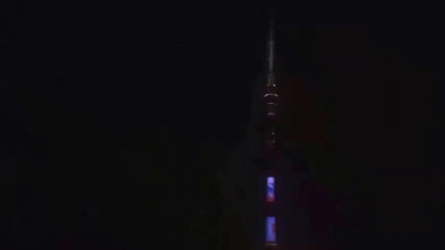 Молния бьет в Останкинскую башню смотреть онлайн