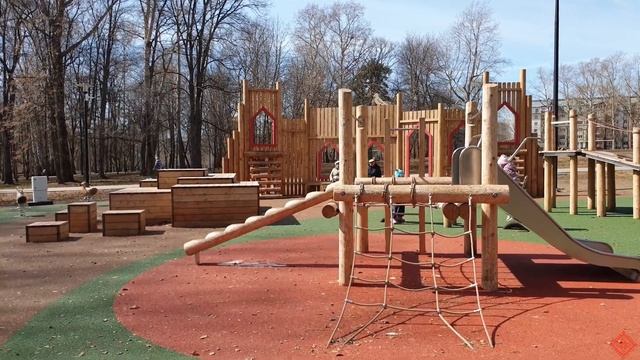 Козий парк Берёзовая роща Ижевск Апрель 2025 г.