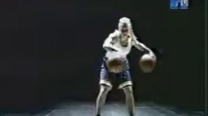 Музыка из рекламы Nike - Basketball Freestyle (2001)