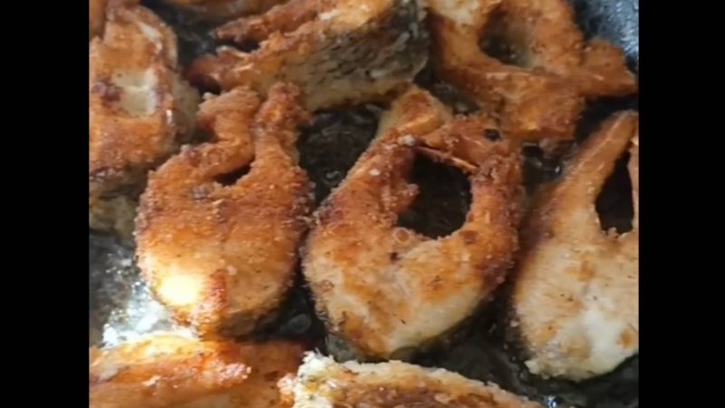 Жареная рыба на ужин . Очень люблю речную рыбу 🐟Мой любимый рецепт приготовления!