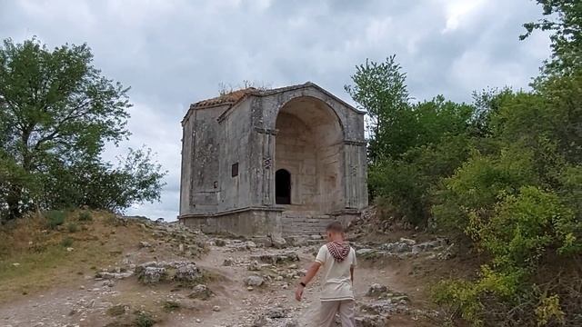 ⛰🌞👀 Пещерный город Чуфут-Кале ♥️.Очень интересная смотреть онлайн