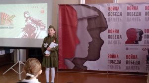 Библионочь 2025. Во время выступлений бывает всякое-музыку нам включили громко.
