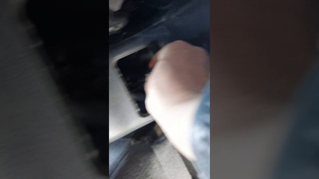 Как подтянуть ручник на Шевроле Ланосе? смотреть онлайн