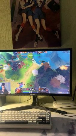 Dota 2 World News: Легион командер бежим за бристлбеком