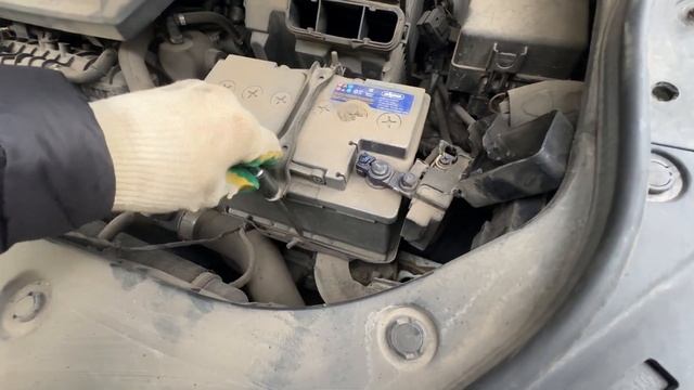 Сколько ходит Российский аккумулятор на Китайской ма? смотреть онлайн