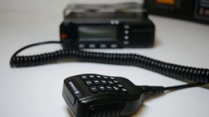 Автомобильная рация Comrade R90