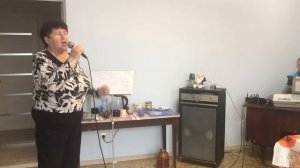 Песня за душу берет! Для вас поет Валентина Калкина из Евпатории.
