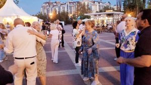 А за окошком ветер вьюжит... 24.05.25...