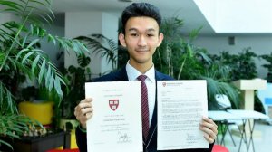 2025. США. ГАРВАРД. ЭЛИТА КАЗАХСТАНА И КАРТОФЕЛЬ. ВСЁ ВЗАИМОСВЯЗАНО. Дайджест А.РОЖИНЦЕВА