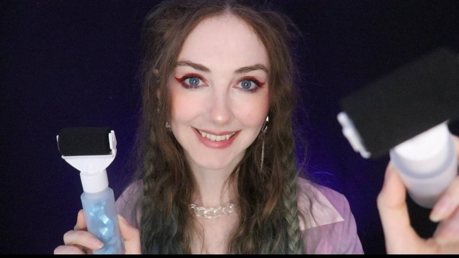 [VisualSounds1 ASMR] Rolling Your Face with Triggers