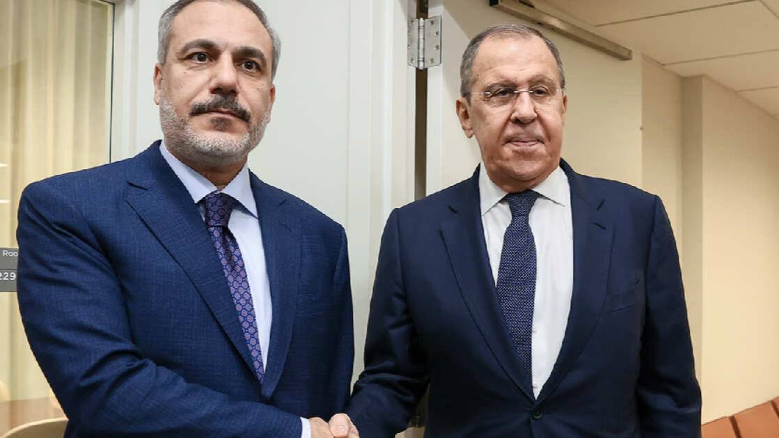 Лавров и Фидан обсудят в Москве ситуацию вокруг переговоров РФ и Украины