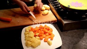 Полевой Суп: дым костра и ароматы леса в одной тарелке