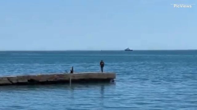 Сочи Адлер сегодня 25 мая 2025. Обстановка на пляже, море, погода, чистый берег без мазута