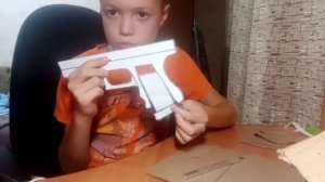 как сделать пистолет из картона и бумаги