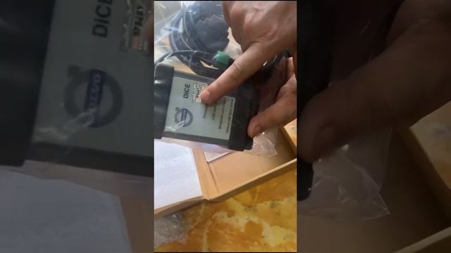 Распаковка заказчиком посылки с комплектом оборудова смотреть онлайн