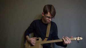 Электрогитара из картона (cartboard electric guitar)