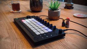 Laurent Garnier vs Guy J - Man with Red Face in Blue Garden (Marches Mashup)