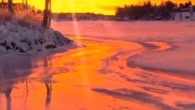 Оксана Наумова "Падает снег".