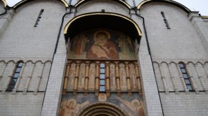 Успенский собор Кремля. Почему он такой, какой есть?