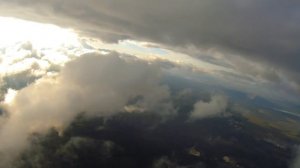 Нягань. 2017 год. Мой первый полет на летающем крыле выше облаков.