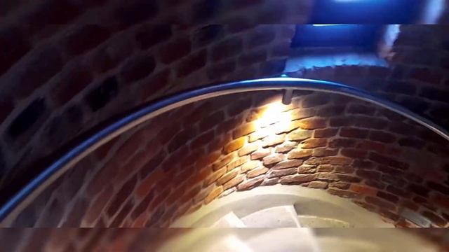 Краков 27 09 2024 Пещера Логово Драконов Smocza Jama Dragons Den смотреть онлайн