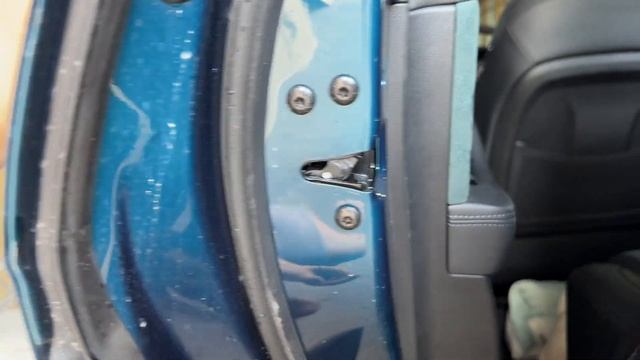 Как механически  полностью закрыть Джили Монжаро/ Geely M