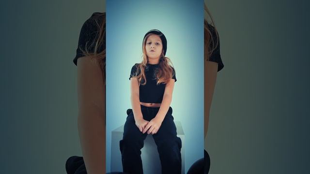 Страшная история про красные носки смотреть онлайн