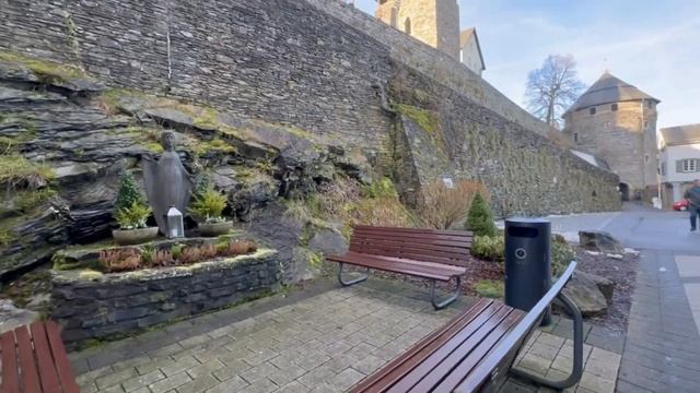 ГЕРМАНИЯ 2024: Прогулка по старинному городку Моншау. Alts смотреть онлайн