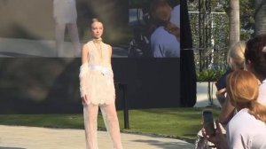 China Fashion Week в Санье, 2025 , апрель .