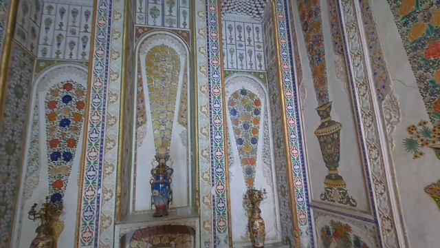 Бухара! Дворец Ситораи Мохи-Хоса. Загородная резиденц? смотреть онлайн