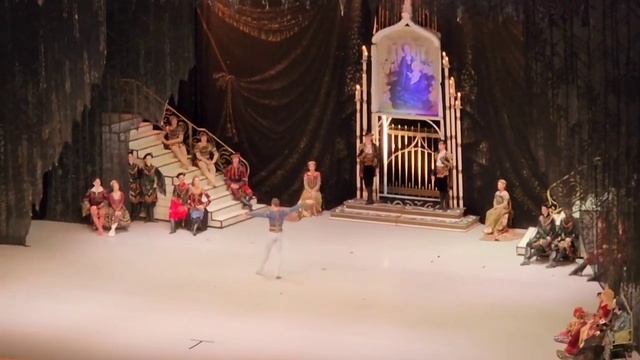 Кремлёвский дворец: Балет Лебединое озеро (ГАТКБ Каса? смотреть онлайн