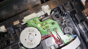 Panasonic sa-pm86d - трещит и не открыват лоток, ремонт дисково?