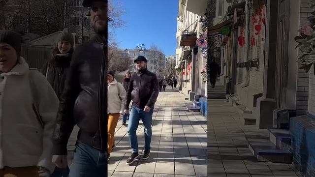 От Малой Бронной до Патриков смотреть онлайн