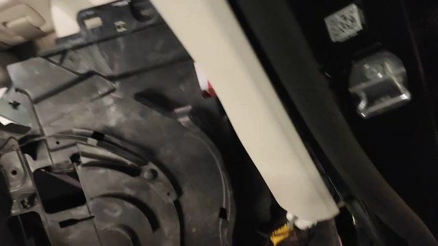 Замена аккумулятора Mercedes GLE 2020