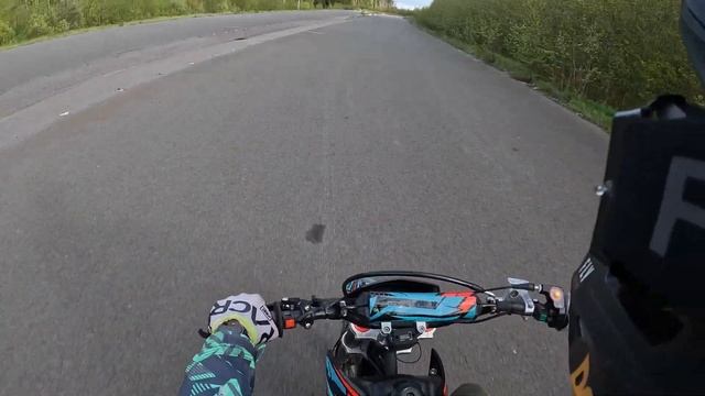 УШЛИ ОТ ДПС НА ЗАДНЕМ | СТАНТ НА ПИТБАЙКЕ | ТЕСТ ДРАЙВ REGULMOTO MOTO 140 смотреть онлайн