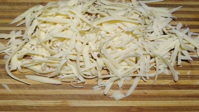 Горячая закуска из лаваша