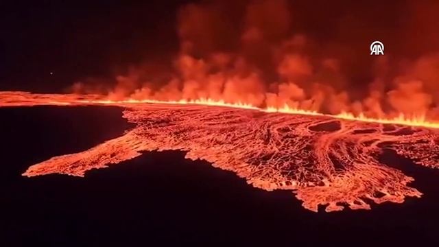 На исландском полуострове Рейкьянес произошло четвер