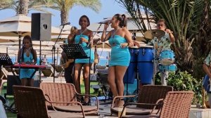 Снова кубинские песни на берегу моря! Всем понравилос?