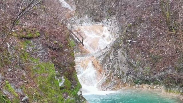 Лайтовый водопад (крыло ангела) Жадановский смотреть онлайн