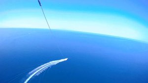 Полет над морем. Парасалинг. Лоо. Сентябрь 2024г.