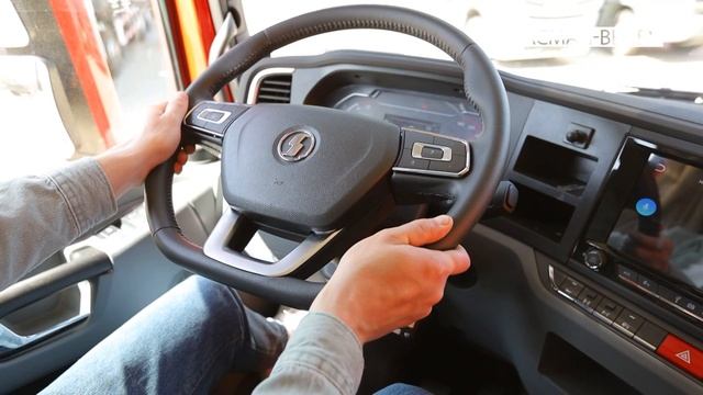 Шасси Shacman X3000 рестайлинг 6x6: технический обзор смотреть онлайн