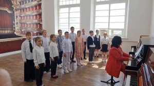 Хоровой ансамбль младших классов ДШИ ст.Новопластуновской руководитель Хайруллина О.С
1000164491.mp4