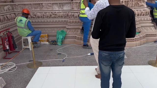 BAPS Hindu Mandir: Новая Достопримечательность в АбуДаби