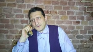 проба на роль - чиновник.