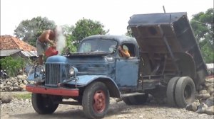 Мощь! В Африке трудится советский ЗИЛ 1954 года! #17