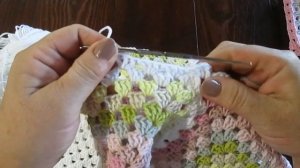 детский кардиган вязаный крючком из квадратов бабушк?