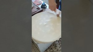 Делаем фокаччу с сыром.
