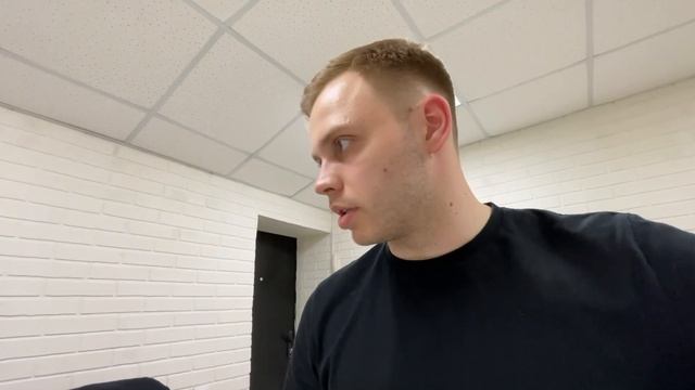 Перепродаю айфоны на АВИТО 7 дней подряд. Сколько зара? смотреть онлайн