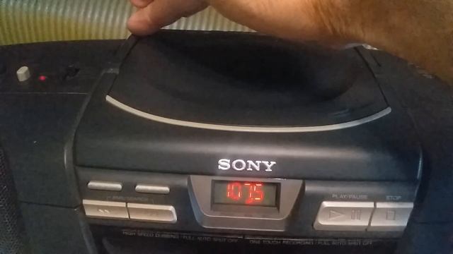 SONY CFD-W32L Часть 2. USB/mSD/FM/Bluetooth/Remote control смотреть онлайн